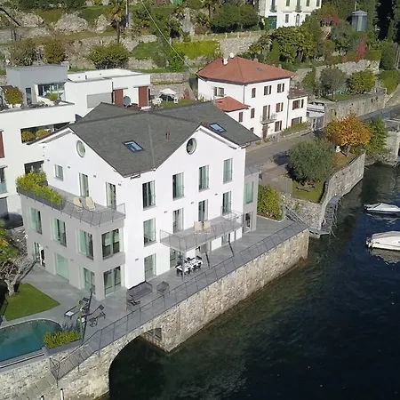 Martina Villa Carate Urio